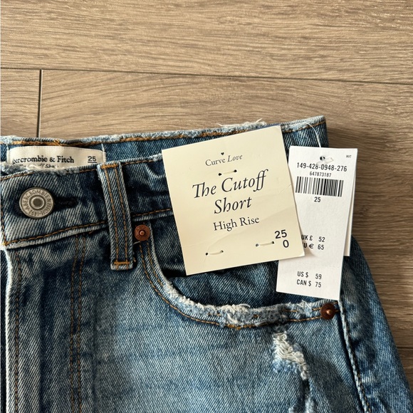 Abercrombie The Cutoff Short - Picture 2 of 3